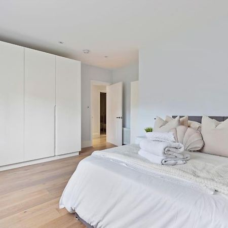 Luxury 3 Bed Flat In Kensington Appartement Londen Buitenkant foto