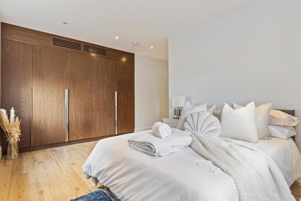 Luxury 3 Bed Flat In Kensington Appartement Londen Buitenkant foto